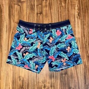 LOCO Boutique women’s large 12 14 shorts floral board swim bathing suit blue